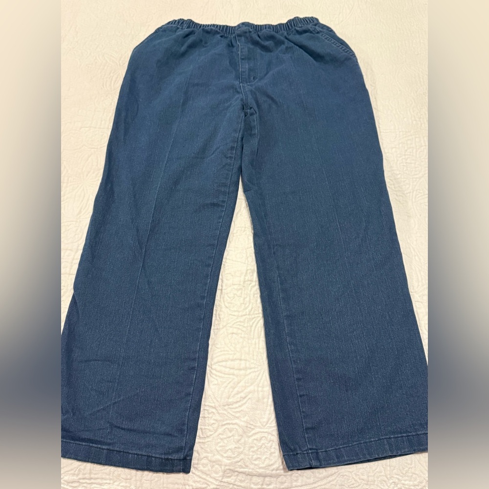 Pull On Stretch waist straight leg jeans 40x30 40